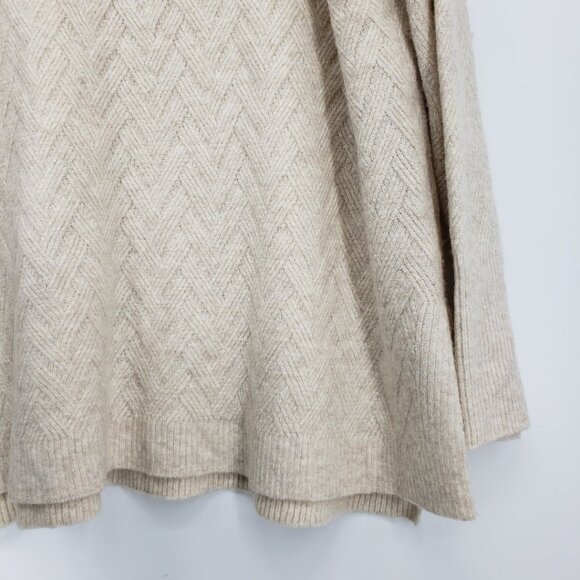 Chico's Herringbone V Neck Tunic Sweater XL Relaxed Fit Textured Beige Tan - Picture 6 of 8